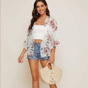 🆕 ROMWE Drop Shoulder Floral Print Kimono